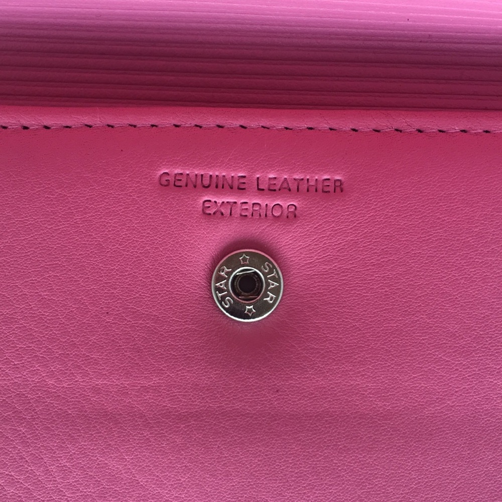EUC Leather Pink Wallet - Picture 3 of 8